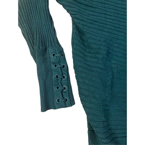 New York & Company forest green vertical ribbed drop shoulder sweater size XL - Picture 3 of 8